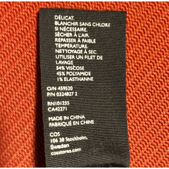 COS structured dark navy knit dress, short, pleat-embellished sleeves, c 2015 - Picture 6 of 6